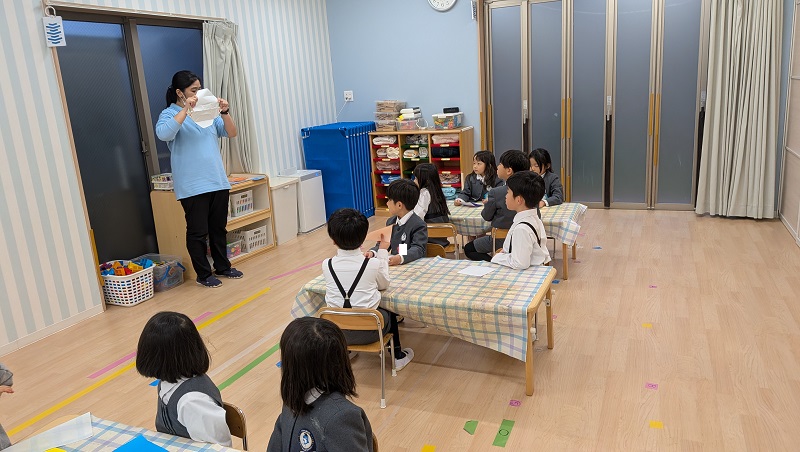 Making a sailing boat